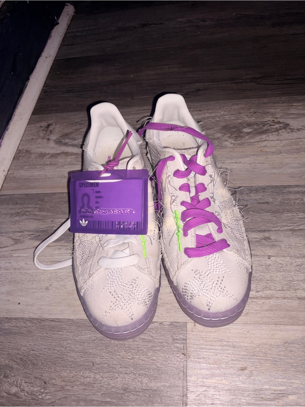 Adidas Women’s Cream & Purple Lace-Up Sneakers youth in Paris